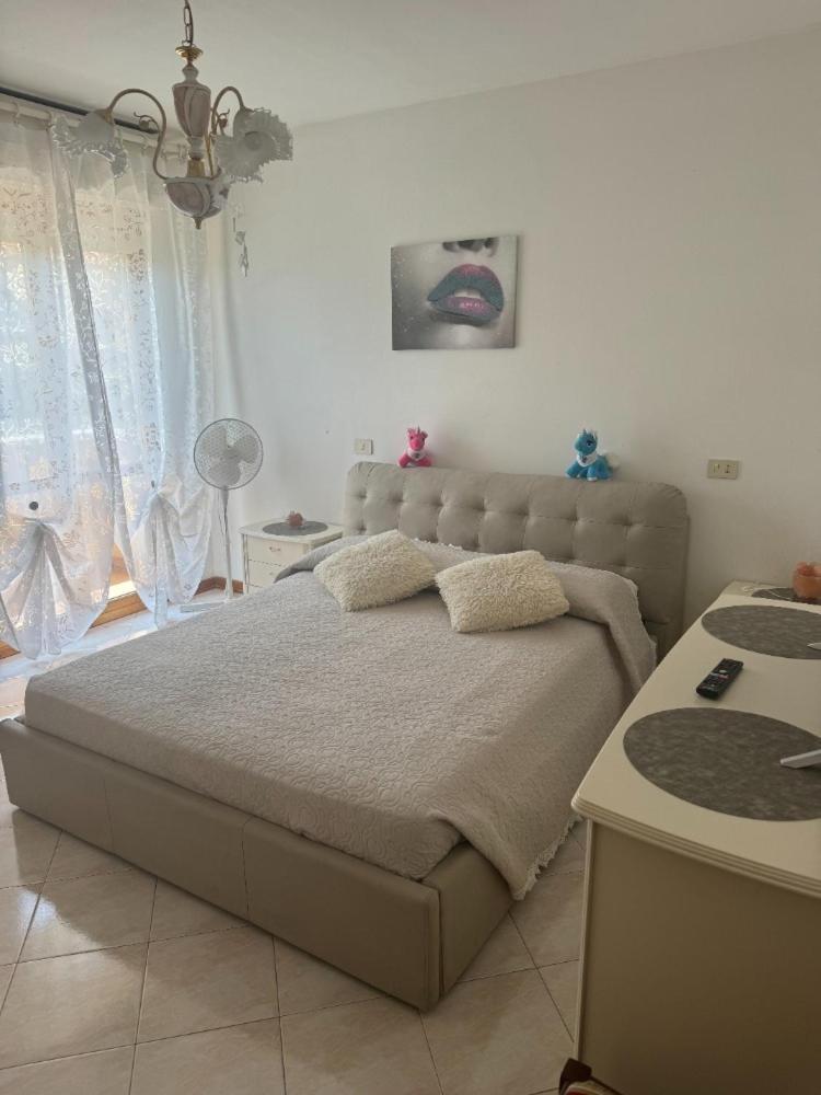 Bellissima Stanza Con Parcheggio Gratuito Daire Cinquale Dış mekan fotoğraf